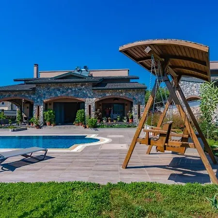 Kuzey Guney Villa *